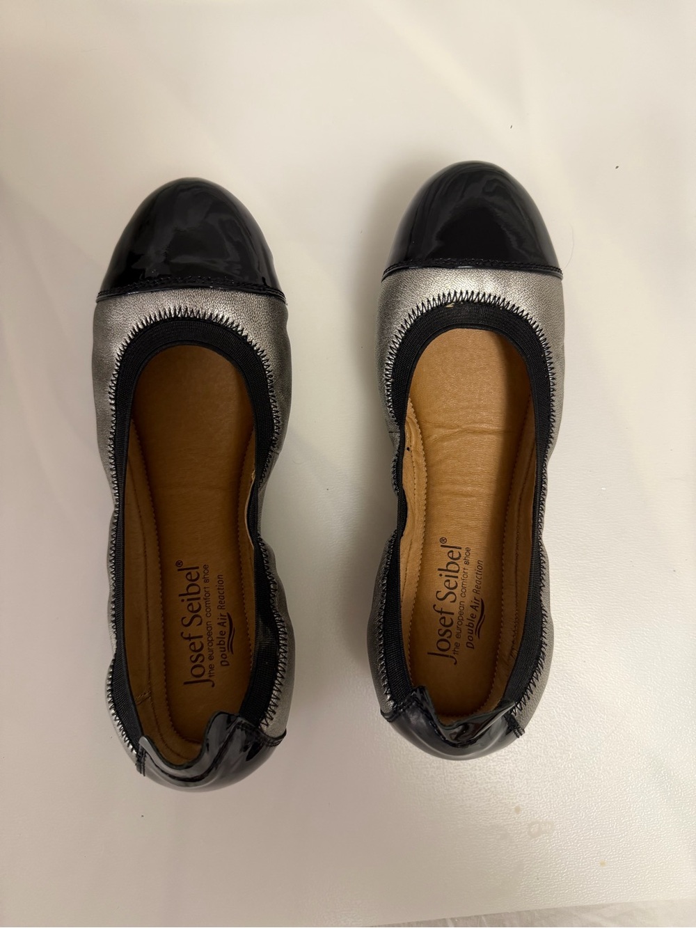 Josef Seibel EU36 Ballet Flats Pewter Leather Black Patent CapToe Like New